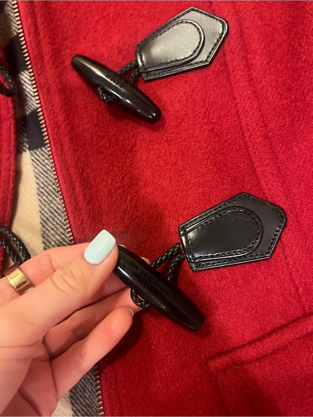 Burberry Red Hooded Toggle Women's Coat Size M - Picture 3 of 10